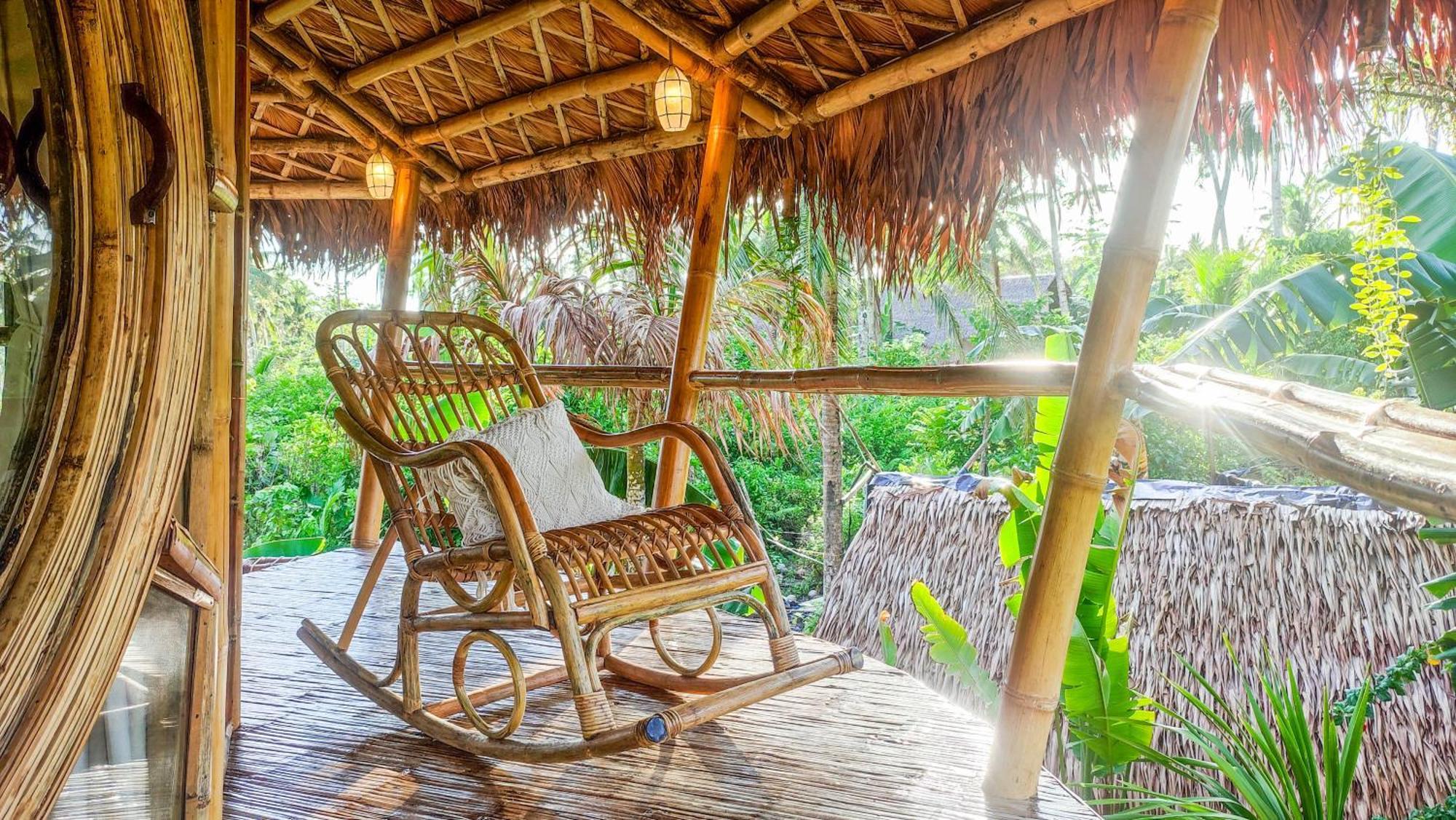 The Bamboo Houses - Tropical Garden & Empty Beach General Luna  Exterior photo
